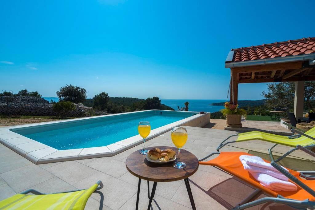 Isolated Paradise Adio Mare Милна Экстерьер фото