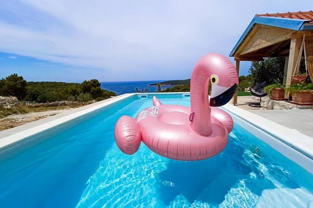 Isolated Paradise Adio Mare Милна Экстерьер фото
